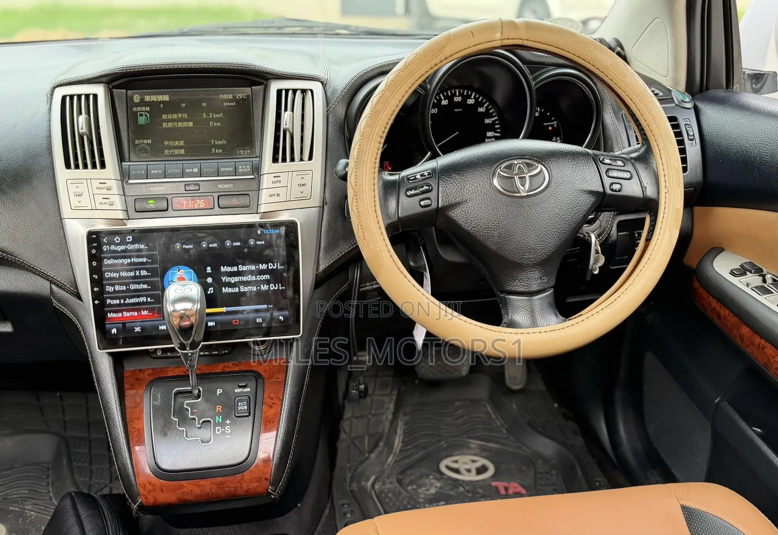 Toyota Harrier 2006 White