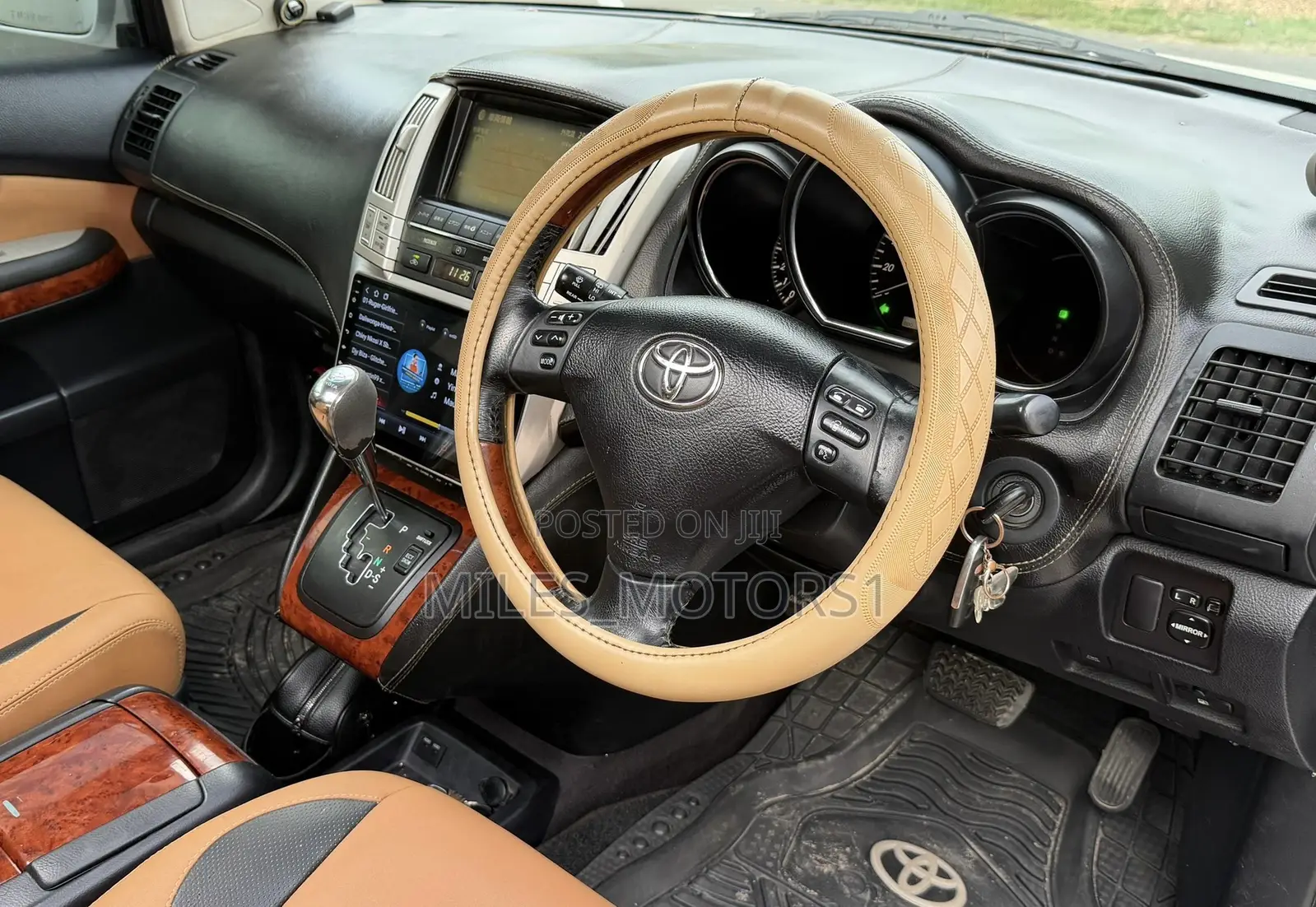 Toyota Harrier 2006 White