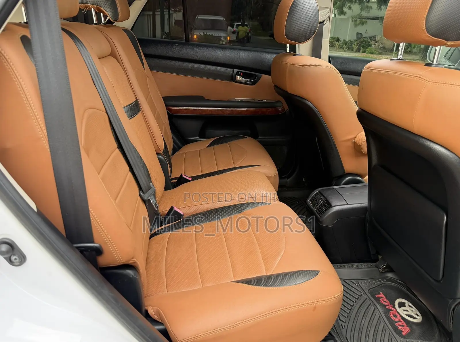 Toyota Harrier 2006 White