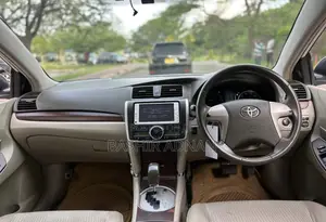 Toyota Premio 1.8 FWD 2012 White