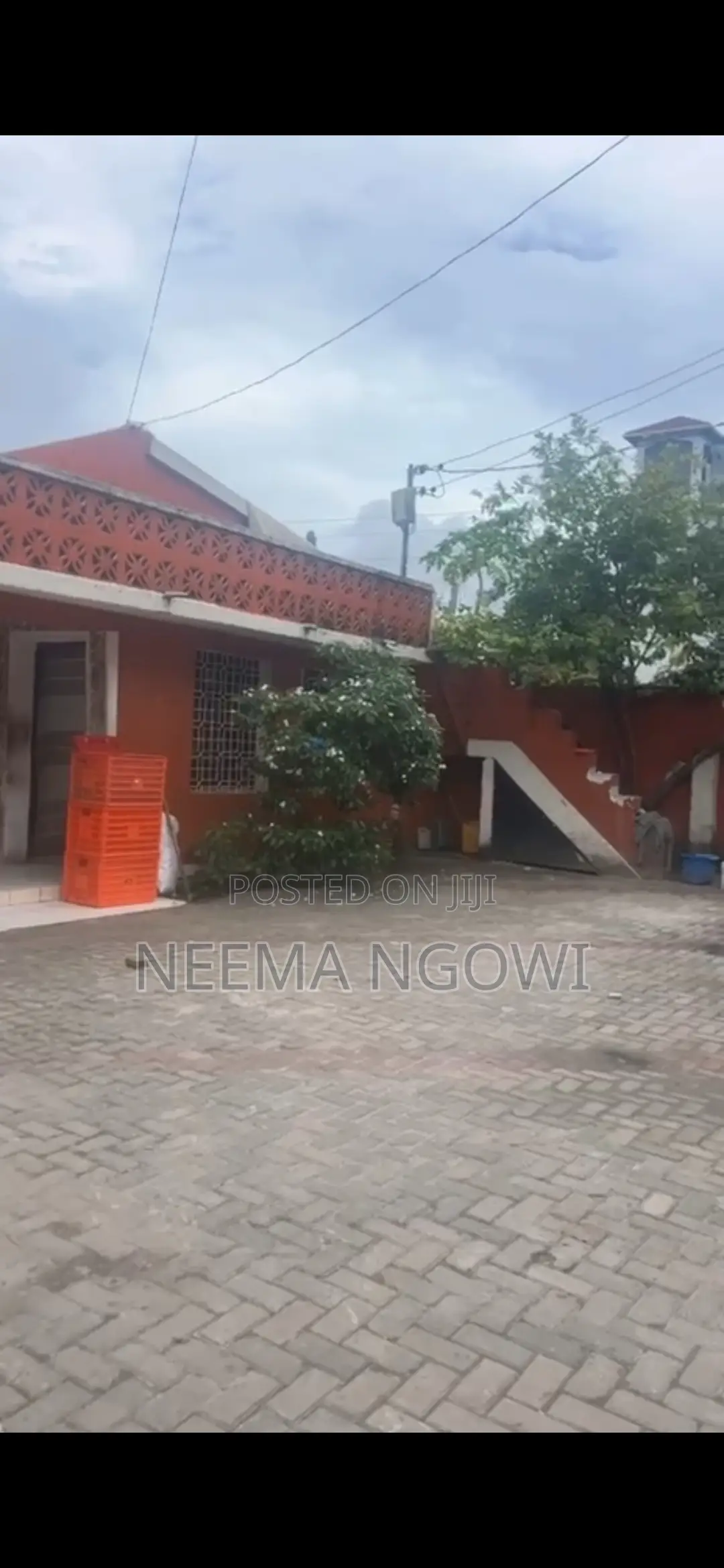 Nyumba Inauzwa, Mikocheni B, Inatazama Lami ,Commercial Property .960m