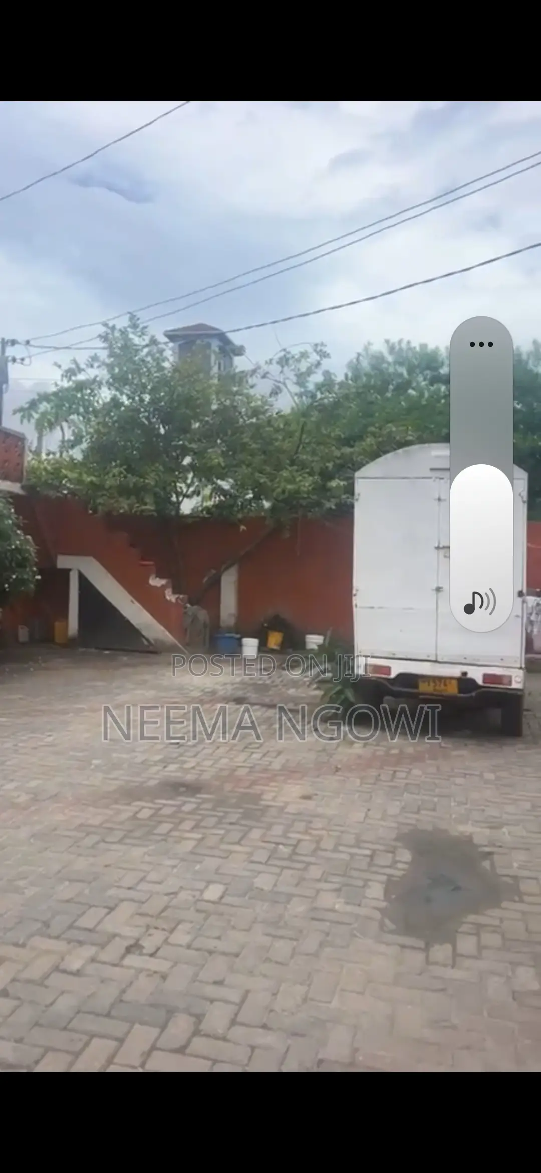 Nyumba Inauzwa, Mikocheni B, Inatazama Lami ,Commercial Property .960m