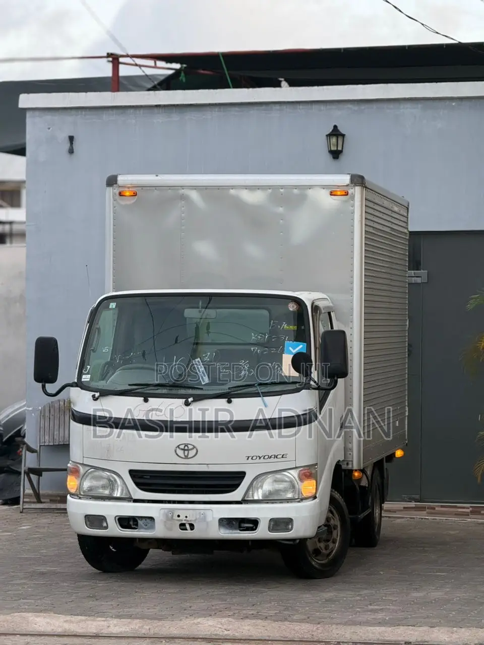 Toyota Toyoace 1.5 Tonnes Unregistered(Mpya).