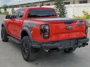 Ford Ranger Raptor 4WD SuperCrew 5' Box 2025 Red