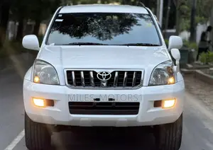 Toyota Land Cruiser Prado 2007 White