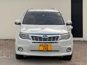 Subaru Forester 2011 White