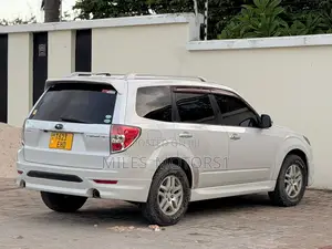 Subaru Forester 2011 White