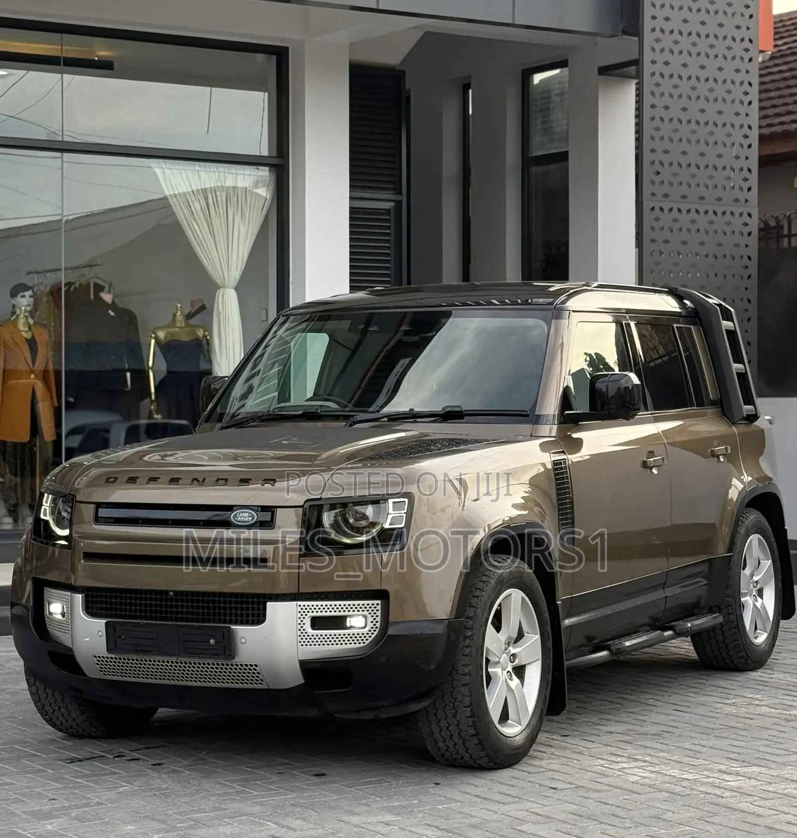 Land Rover Defender 2021 Brown