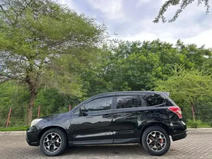 Subaru Forester 2014 Black