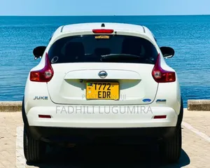 Nissan Juke 2011 White