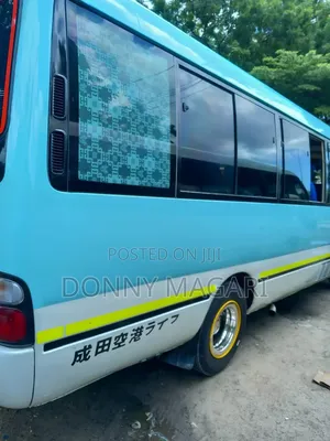 Toyota Coaster 2003 Blue