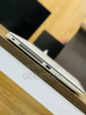 Laptop HP EliteBook 745 G6 8GB Intel SSD 256GB