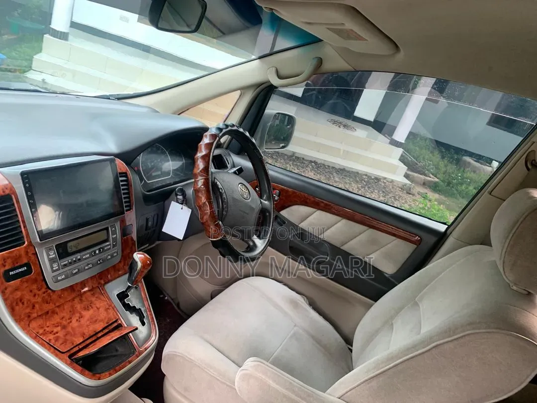 Toyota Alphard 2004 White