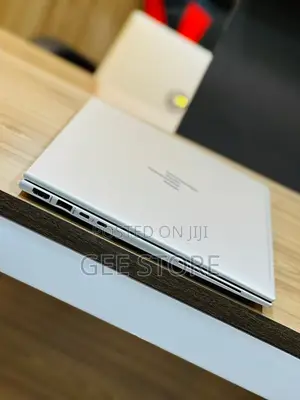 Laptop HP EliteBook 840 G9 16GB Intel Core i7 SSD 512GB