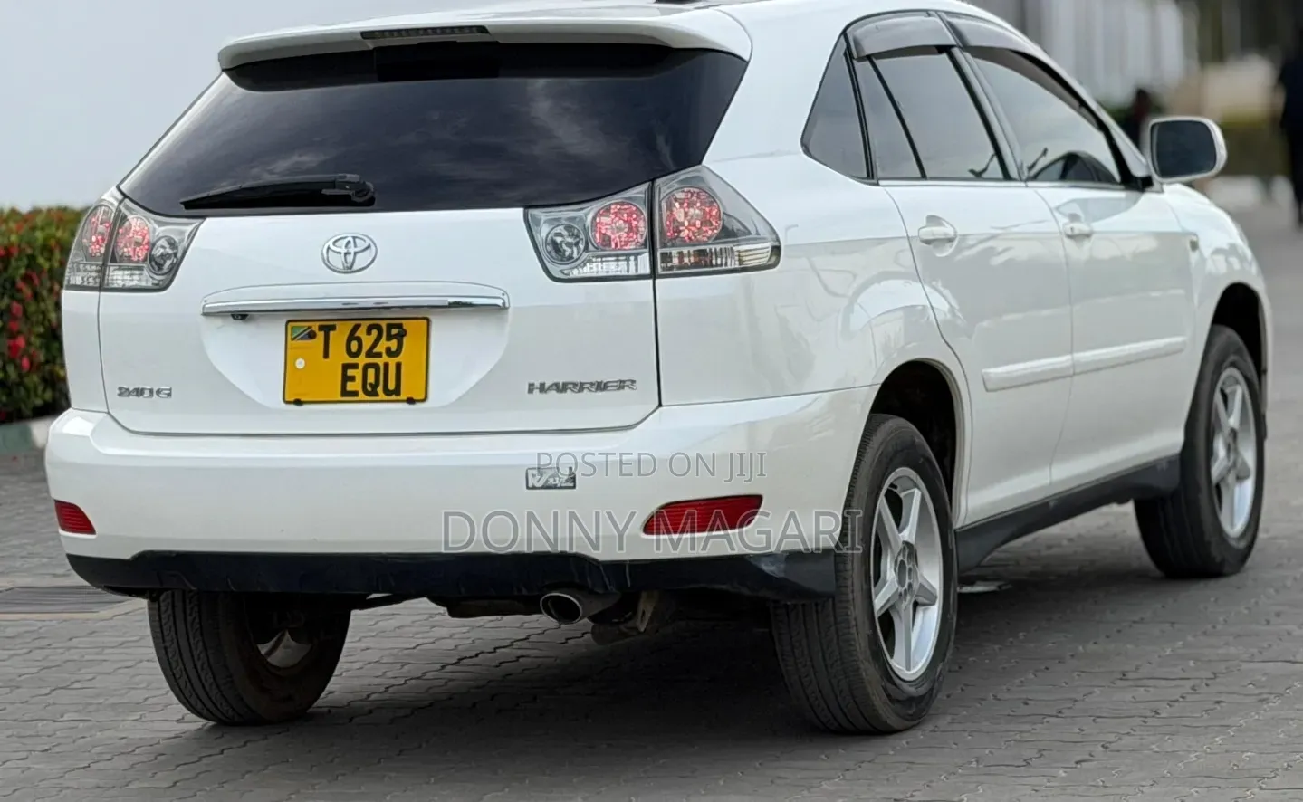 Toyota Harrier 2006 White