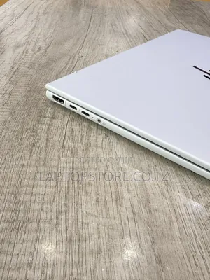 New Laptop HP 32GB Intel Core Ultra 7 SSD 1T