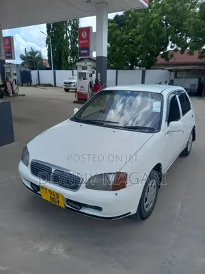 Toyota Starlet 2005 White
