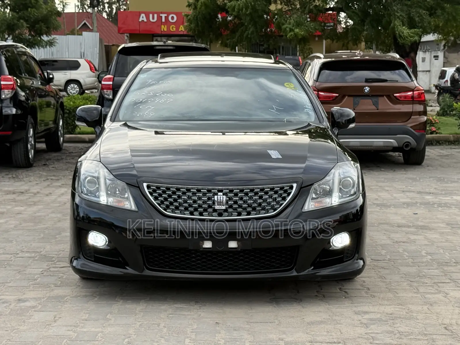 Toyota Crown 2009 Black
