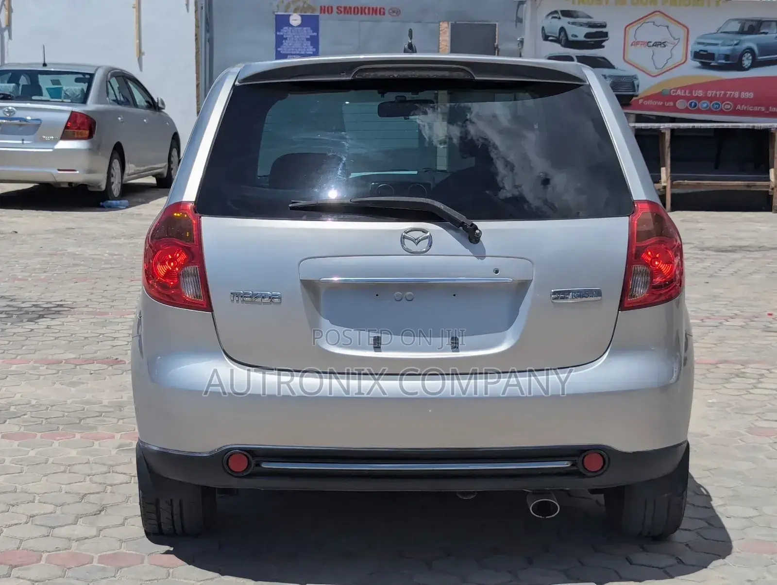 Mazda Verisa 2008 Silver