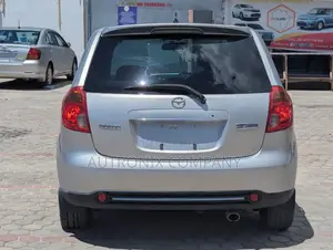 Mazda Verisa 2008 Silver