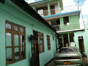 5bdrm House in Makanya, Magomeni for sale
