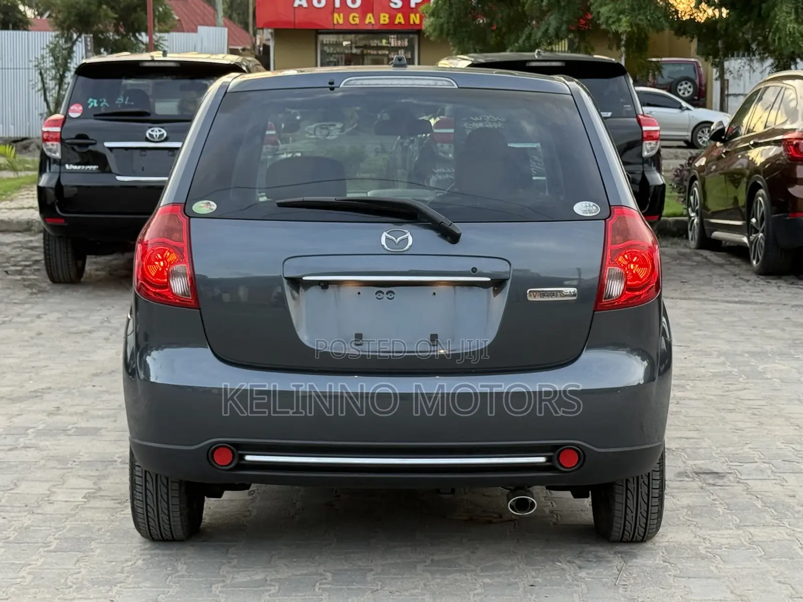 Mazda Verisa 2010 Gray