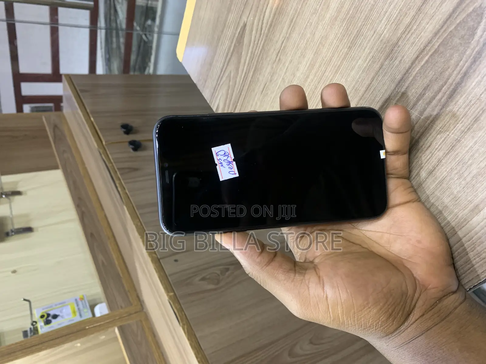 Apple iPhone 11 64 GB Black