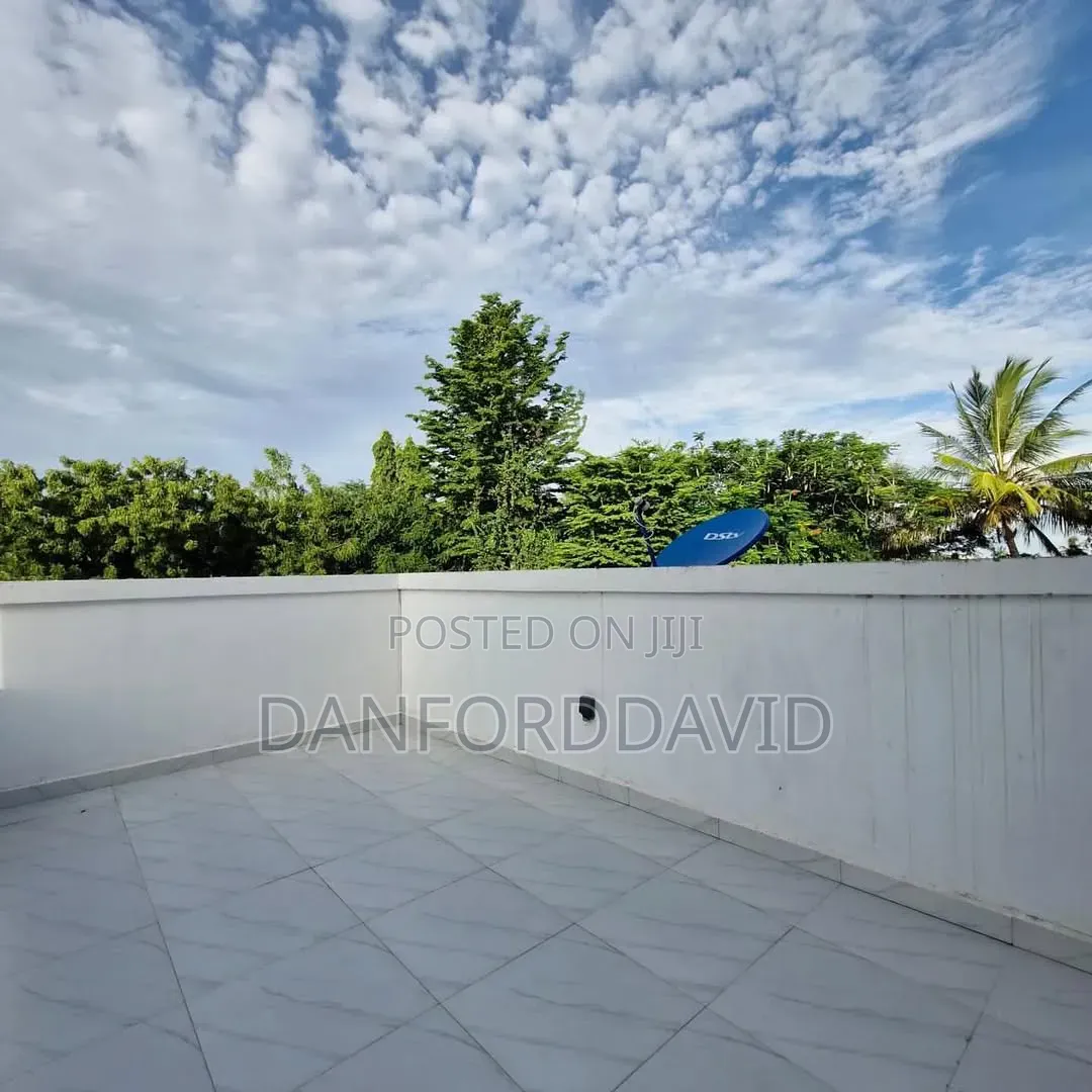 4bdrm House in Kahwa Real Estate, Mbweni for rent
