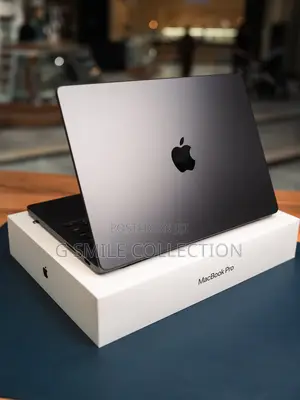 New Laptop Apple MacBook Pro 2025 M5 14-inch 16GB SSD 512GB