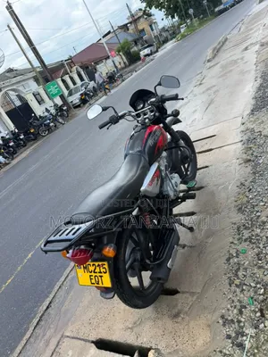 Bajaj Boxer X125 2024 Black