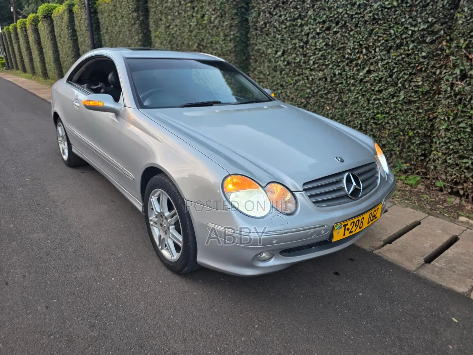 Mercedes-Benz CLK 2004 Silver