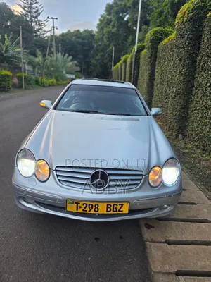 Mercedes-Benz CLK 2004 Silver