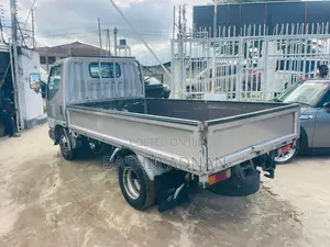 Mitsubishi Canter Guts 1.5 Tonnes Unregistered(Mpya).