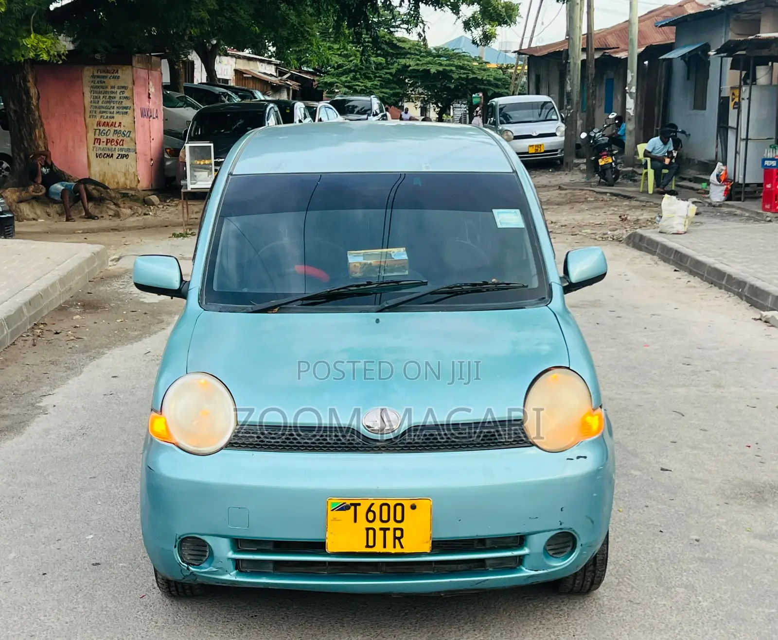 Toyota Sienta 2004 Blue