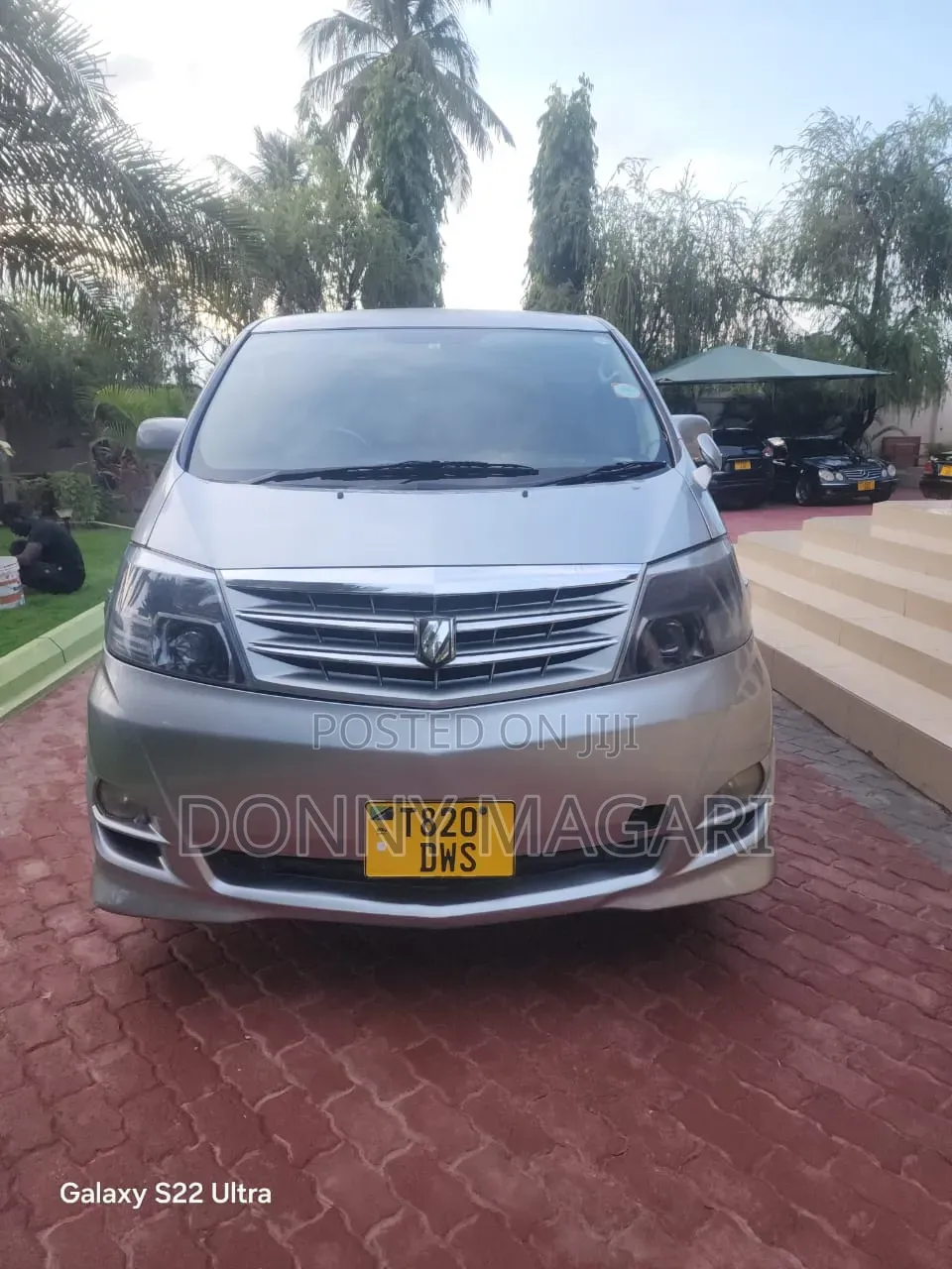 Toyota Alphard 2006 Silver