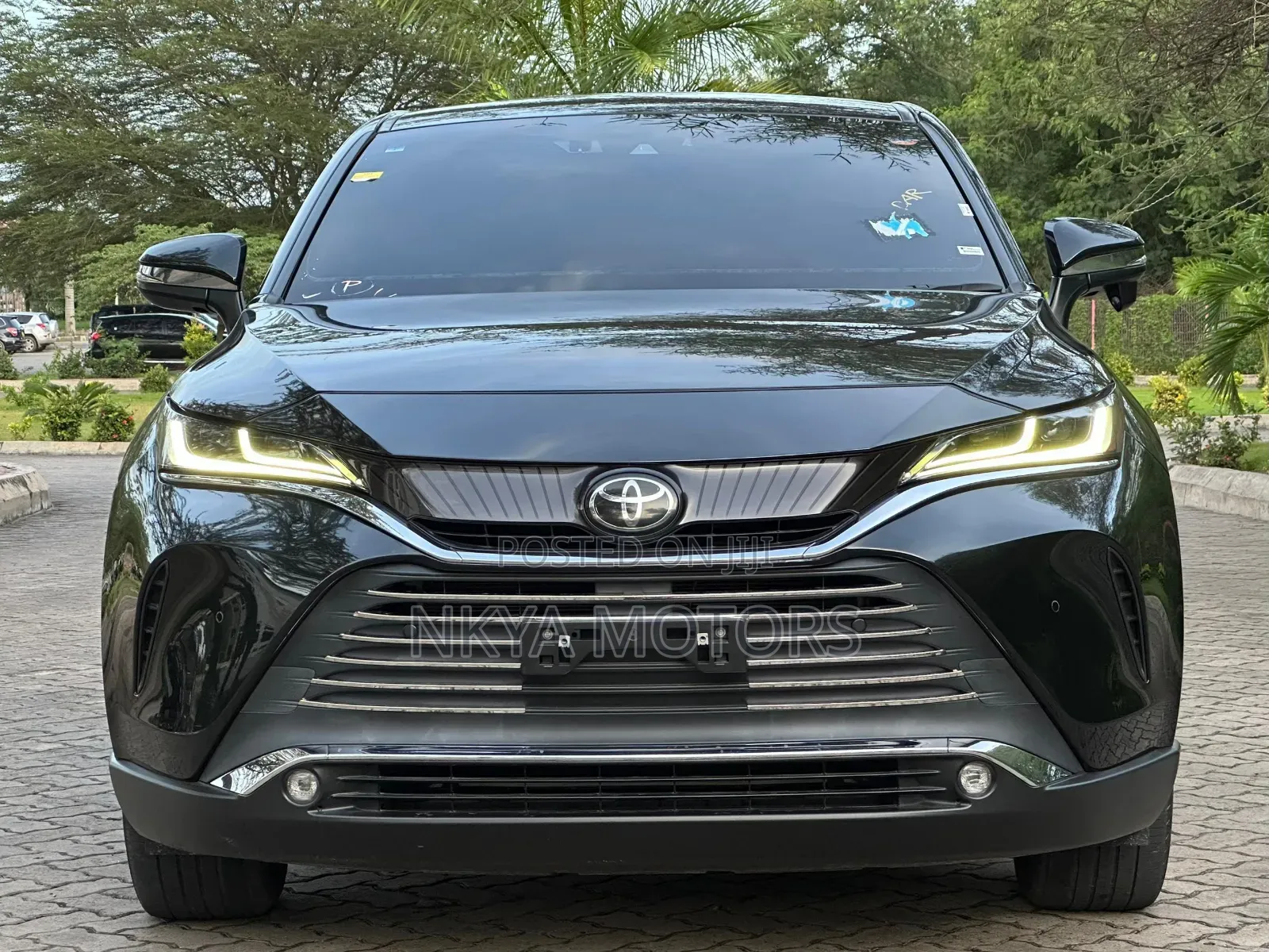 Toyota Harrier 2021 Black