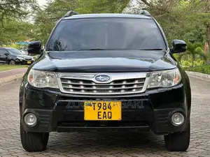 Subaru Forester 2011 Black