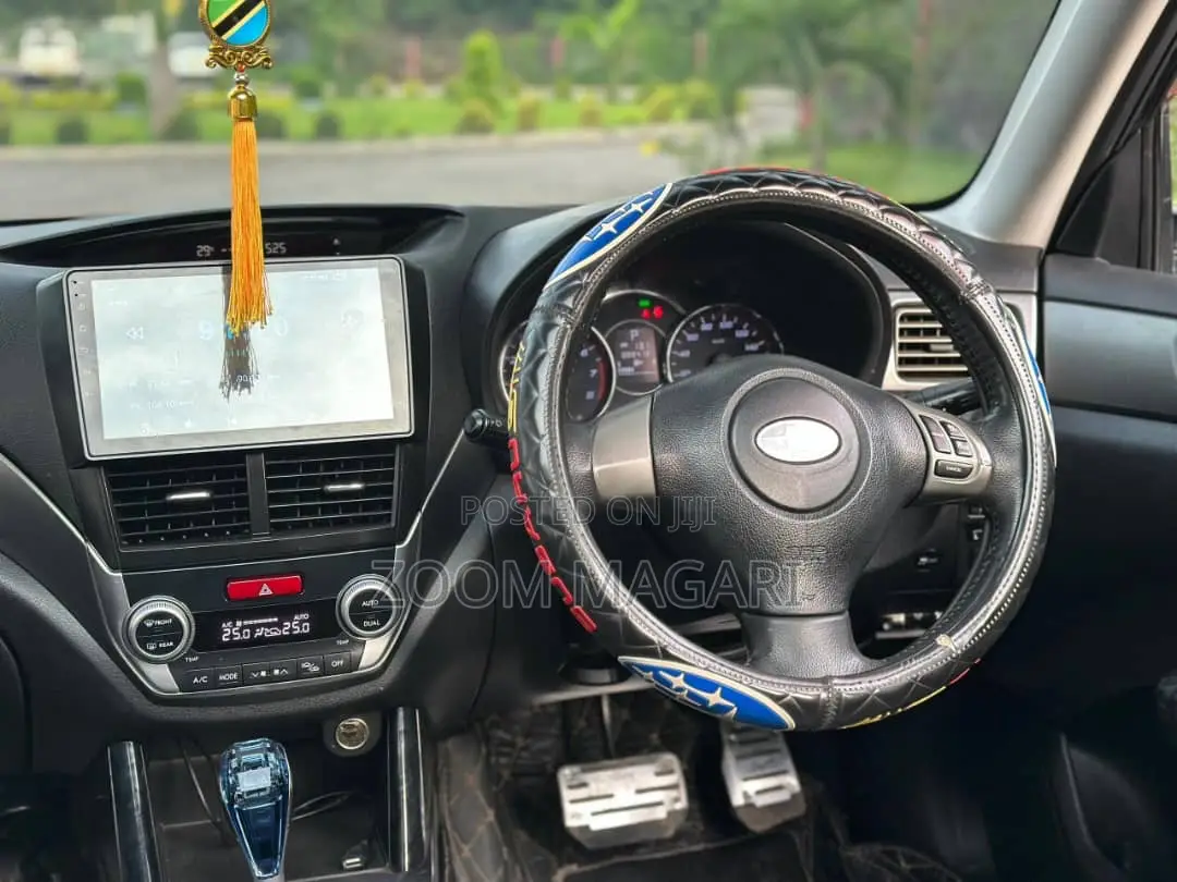 Subaru Forester 2011 Black