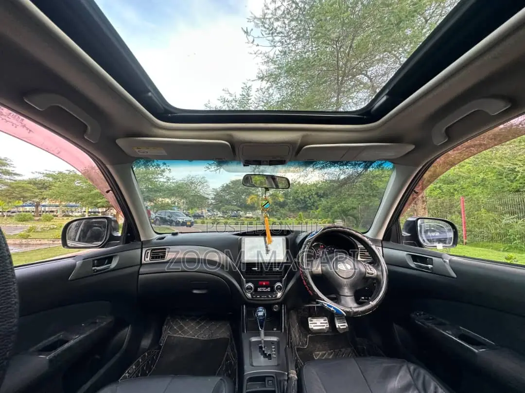 Subaru Forester 2011 Black