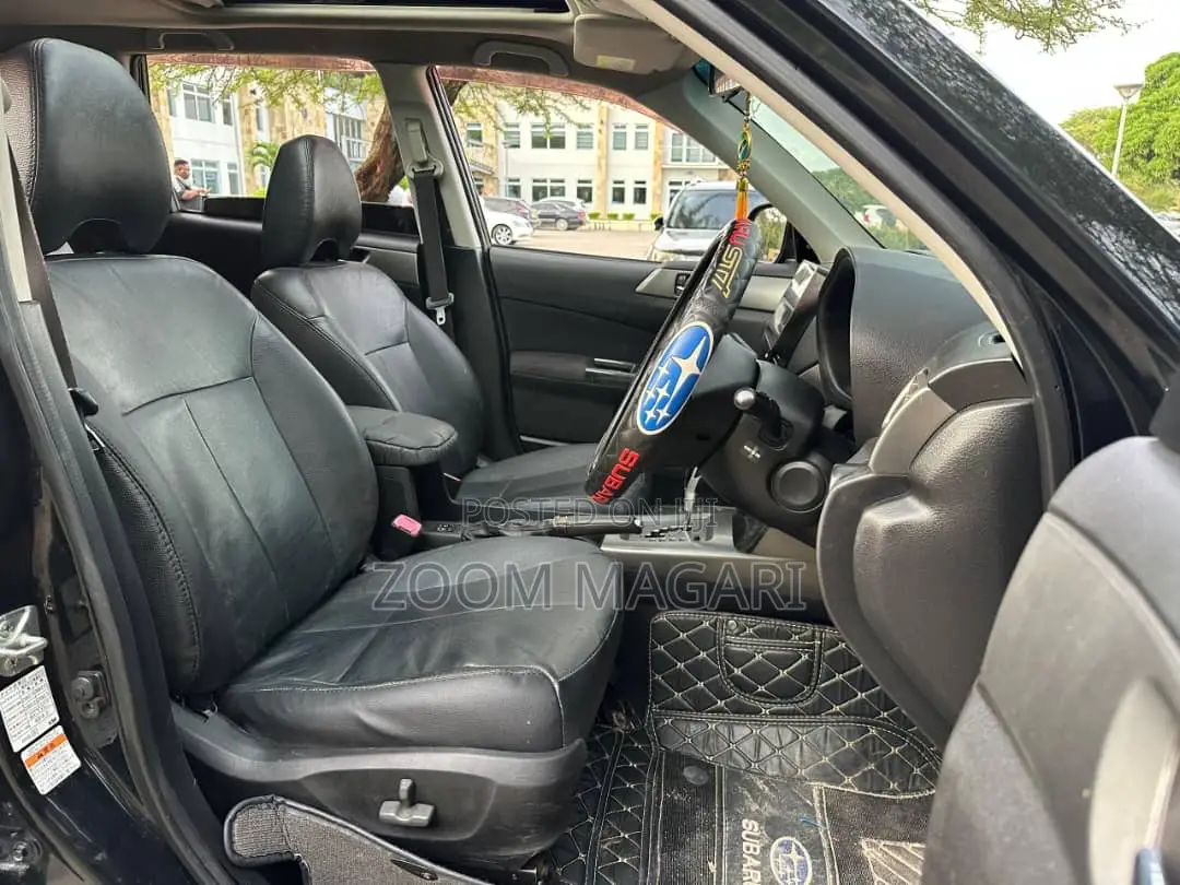 Subaru Forester 2011 Black