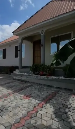 3bdrm House in Mchakama Real Estate, Kinyerezi for sale