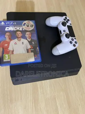 Playstation 4 Slim