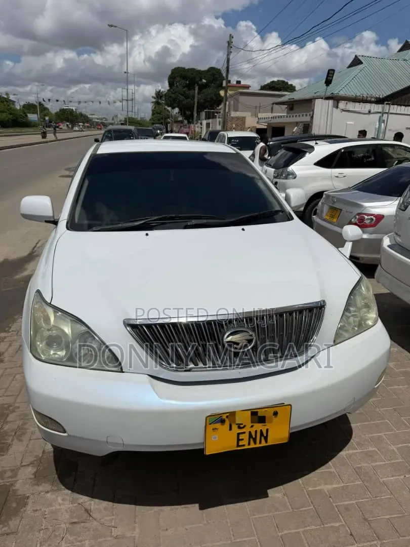 Toyota Harrier 2007 White