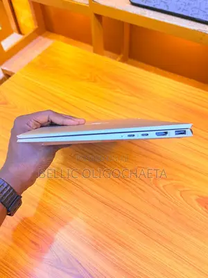 Laptop HP EliteBook 1040 G8 32GB Intel Core i7 SSD 512GB