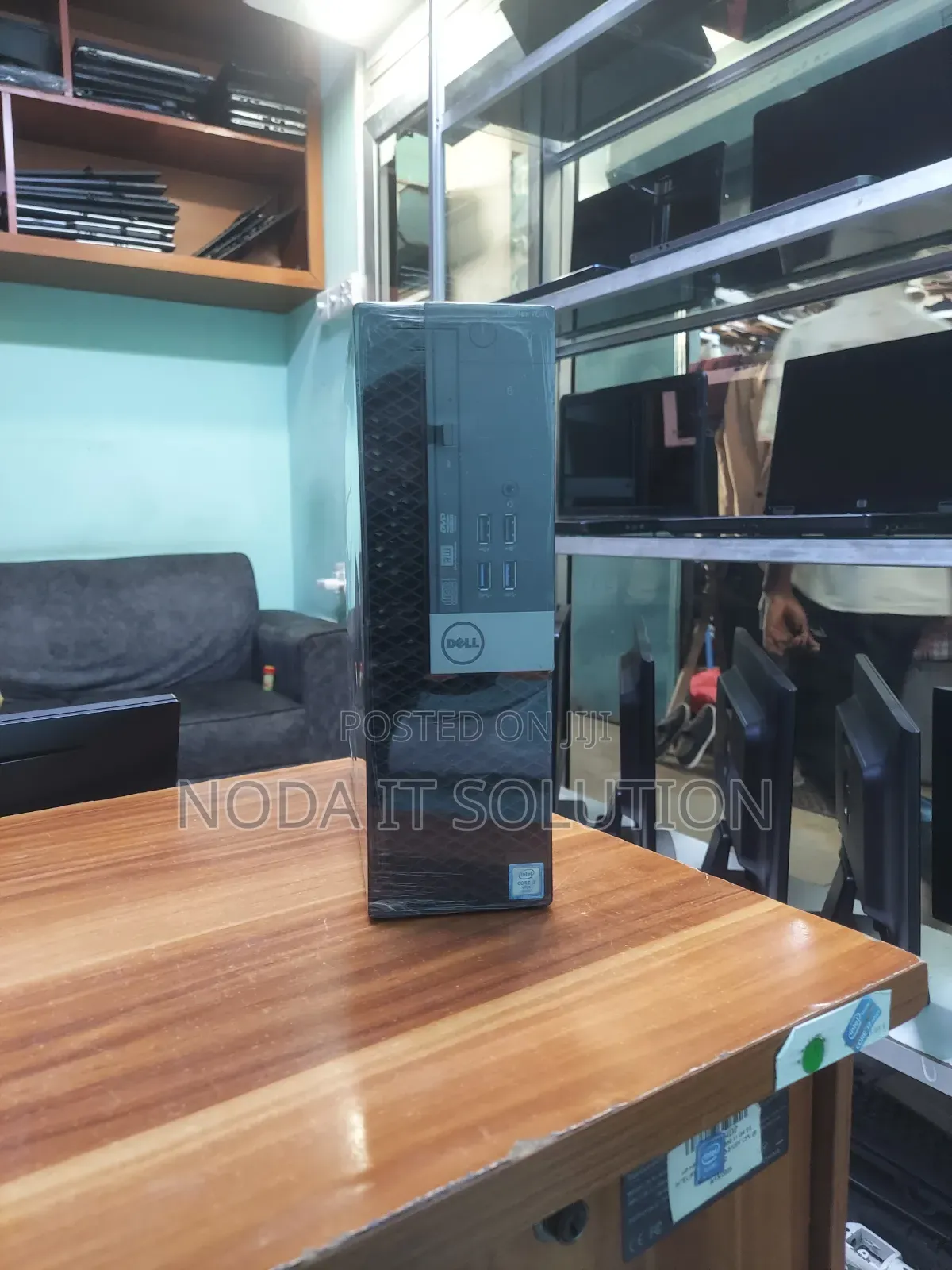 New Desktop Computer Dell OptiPlex 7040 8GB Intel Core i5 HDD 500GB