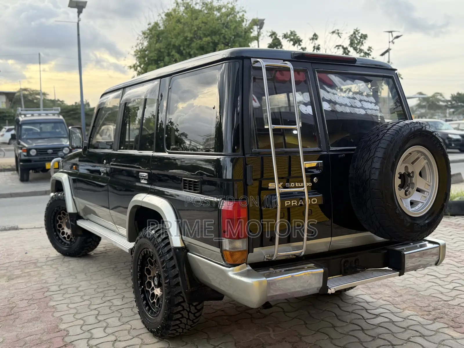 Toyota Land Cruiser Prado 1990 Green