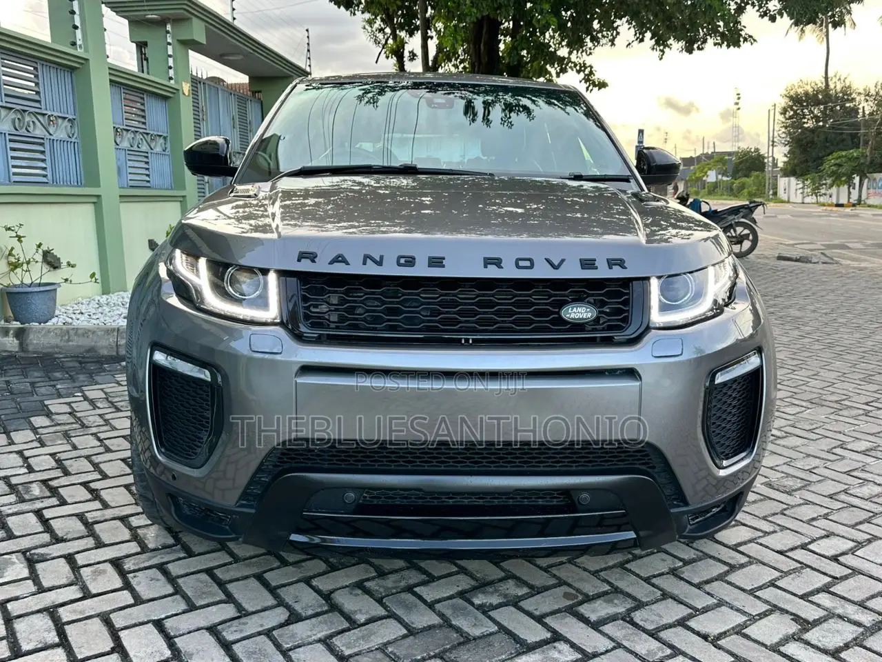 Land Rover Range Rover Evoque 2018 Beige