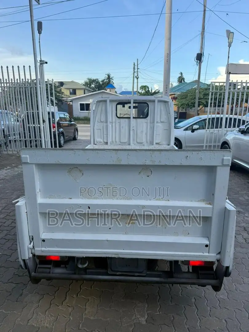 Toyota Dyna Unregistered(Mpya) 1.5 Tonnes.