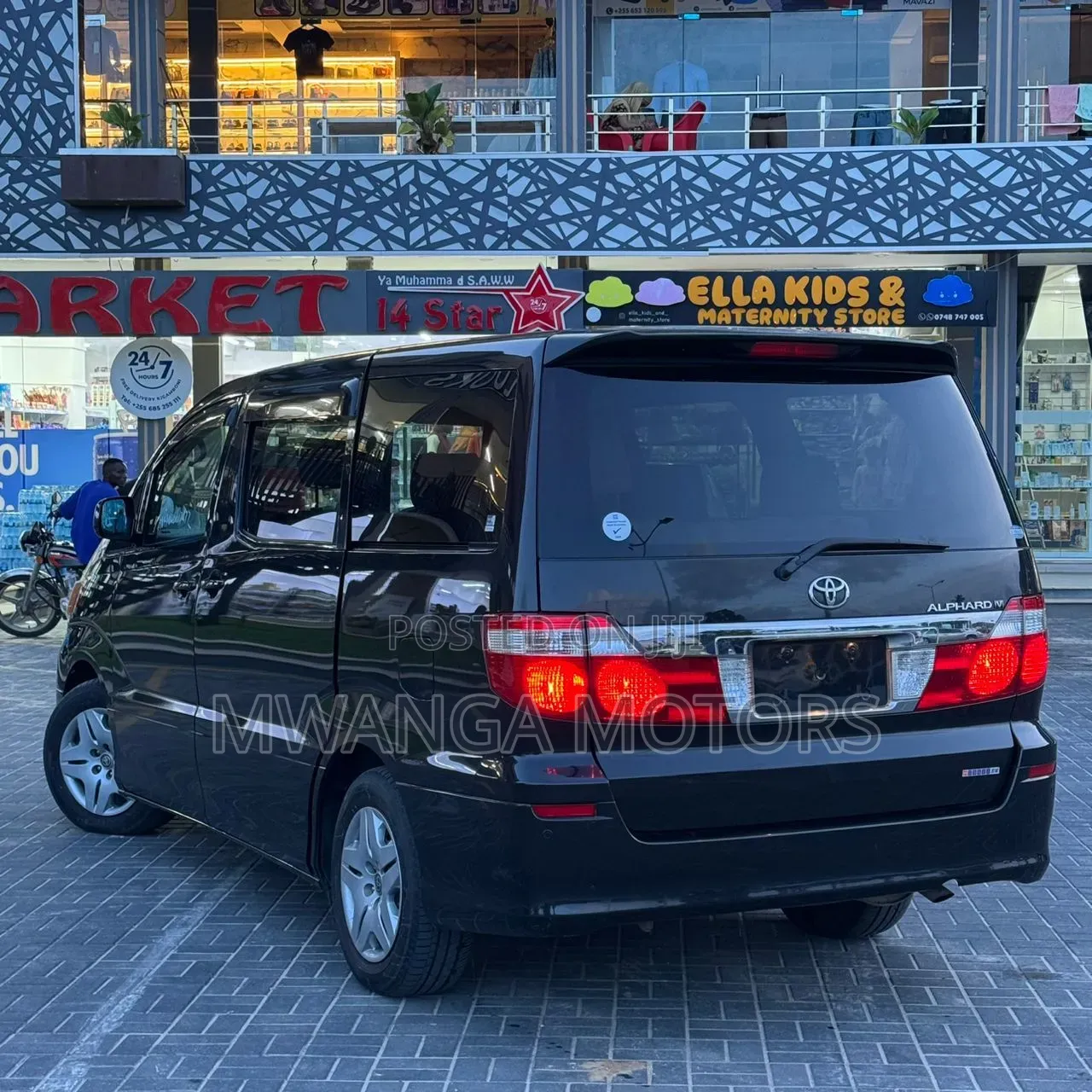 Toyota Alphard 2.4 Petrol FWD 2004 Black