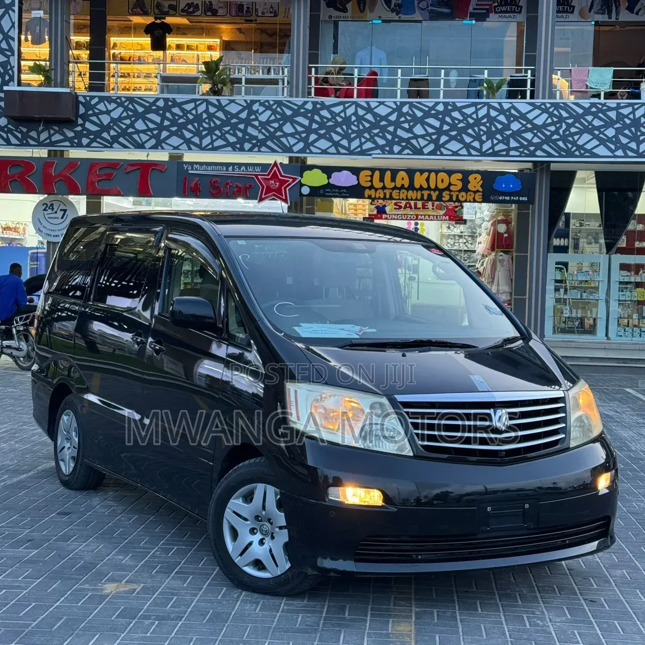 Toyota Alphard 2.4 Petrol FWD 2004 Black